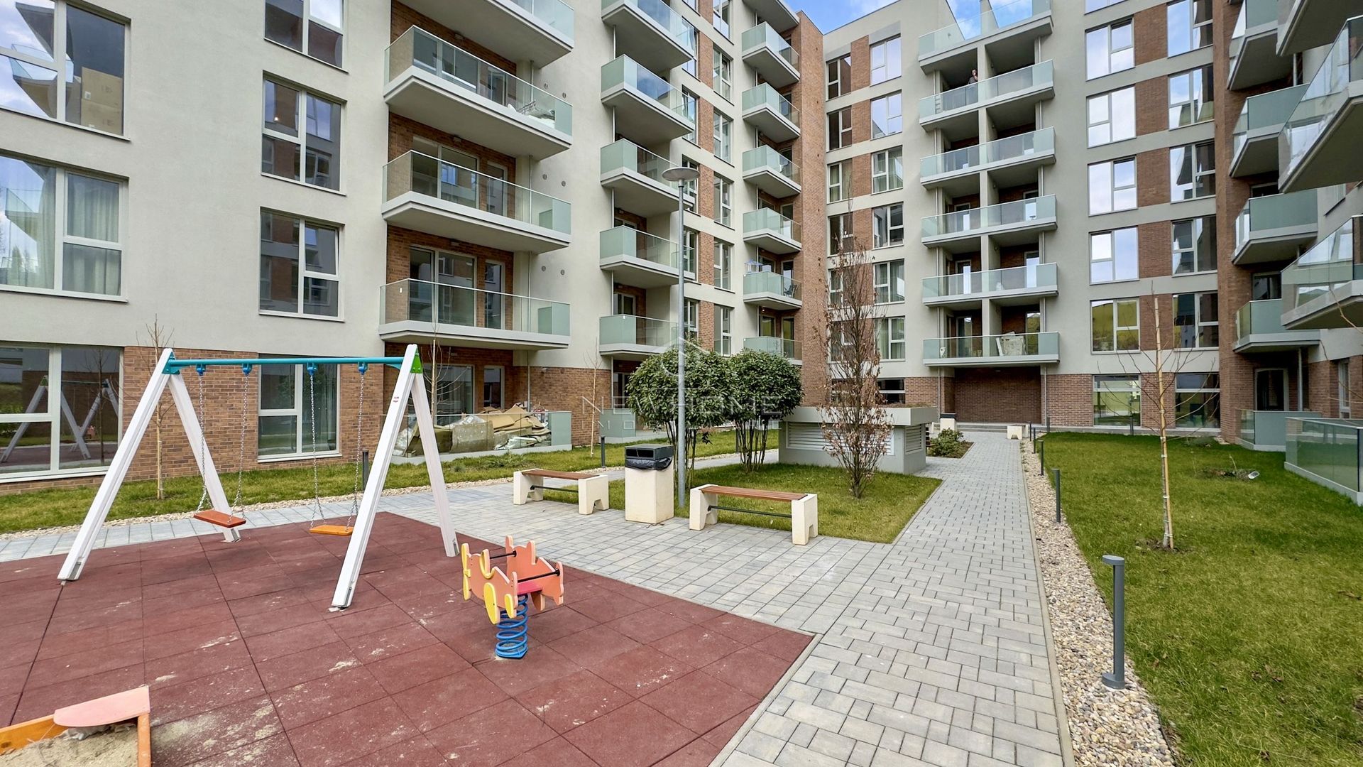 Apartament 2 camere, zona Plopilor - Poză 17