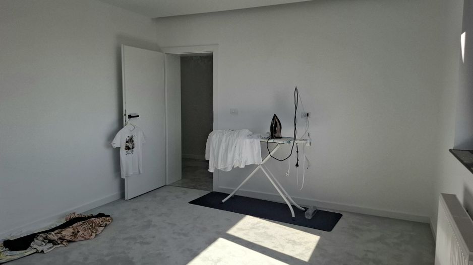 Vila cu 5 camere de vanzare, Strejnicu - Poză 19