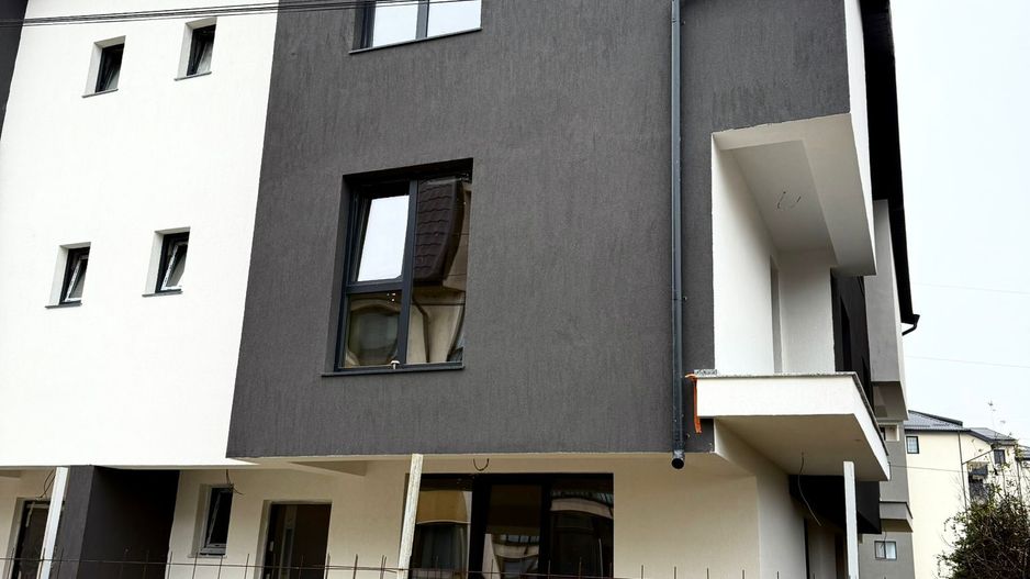 CASE TIP DUPLEX, 6 CAMERE, TOATE UTILITATILE, CENTRALA, COMISION 0% - Poză 4