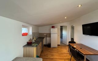 Apartament 3 camere de închiriat | zona Mărul de Aur | mansardă | - Poză 1