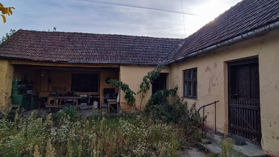 🏡  Casă de Poveste în Șiria, Arad- Locație Rară - Poză 4