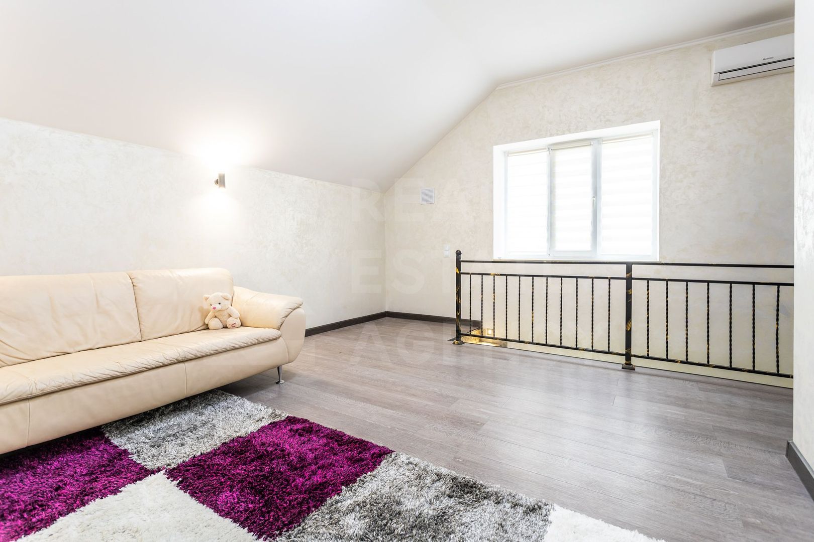 Chirie, casă, 3 nivele, 5 camere, strada Cantinei, Durlești - Poză 18