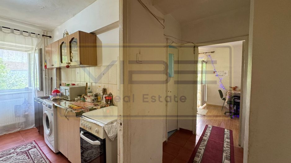 Apartament 2 camere decomandat zona Podul de Fier - Poză 12