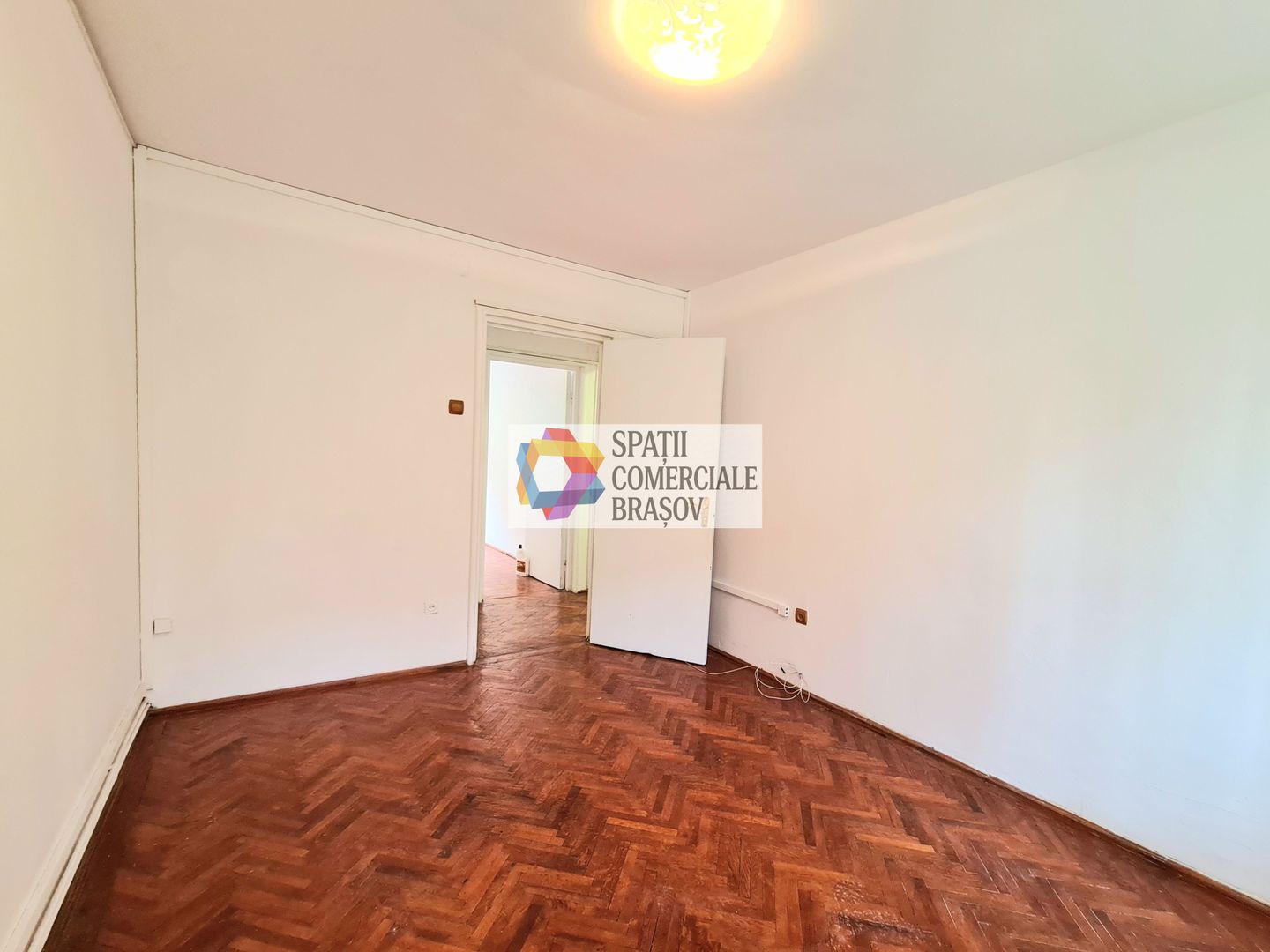 Spatiu birouri de închiriat Brasov - 60 mp # spatii-comerciale-brasov.ro - Poză 1