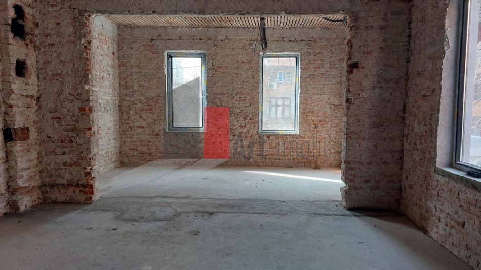 Vila "BRIKO" , Vitan-Mall, pozitie stradala, ideal birouri/comercial - Poză 8