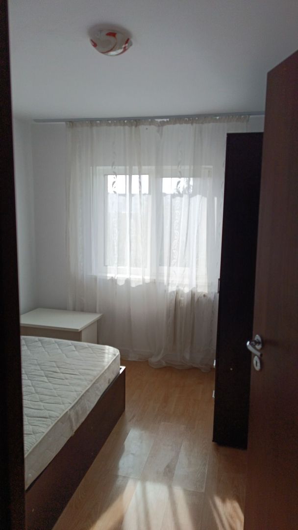 AP. 2 CAMERE- APARATORI, PET-FRIENDLY, BUCATARIE INCHISA, METROU - Poză 3
