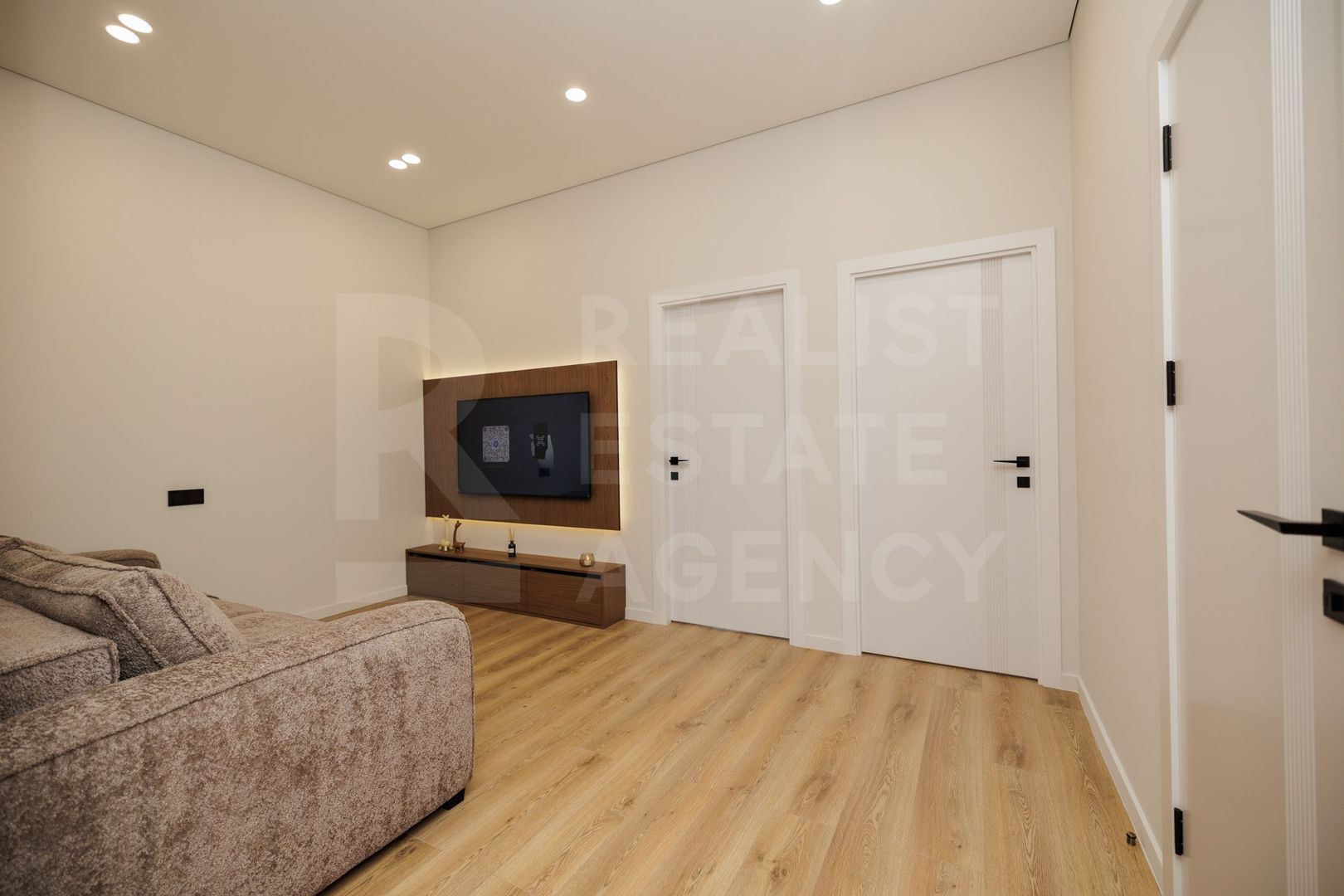 Vânzare, apartament, 3 camere, str. Durlești, Dumnbrava - Poză 6