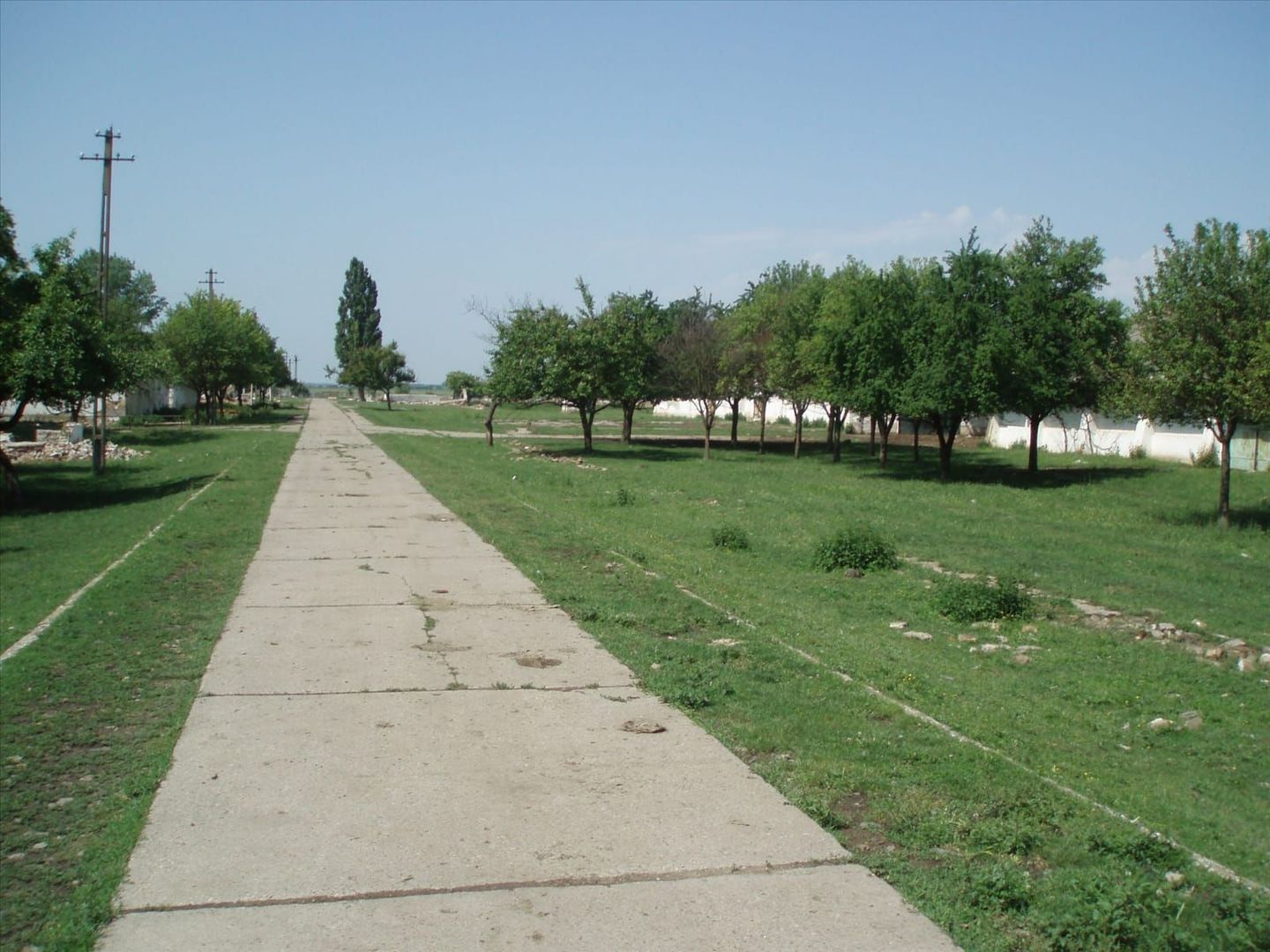 Teren intravilan -Jimbolia zona Kikindei - Poză 3