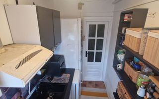 Vand apartament cu 4 camere in zona spitalul judetean,comision ,,0'' - Poză 14