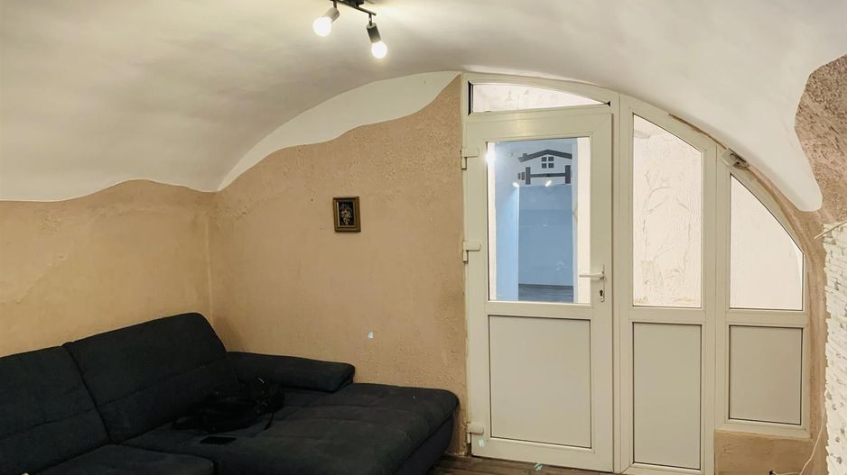 Spatiu comercial situat ultracentral - Poză 2