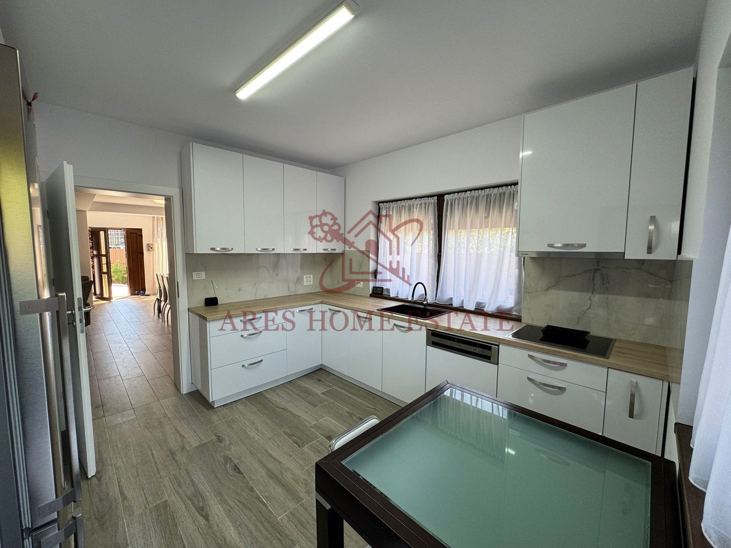 Casă individuală 6 camere, 200 mp, garaj și curte amenajată – Chișoda - Poză 3