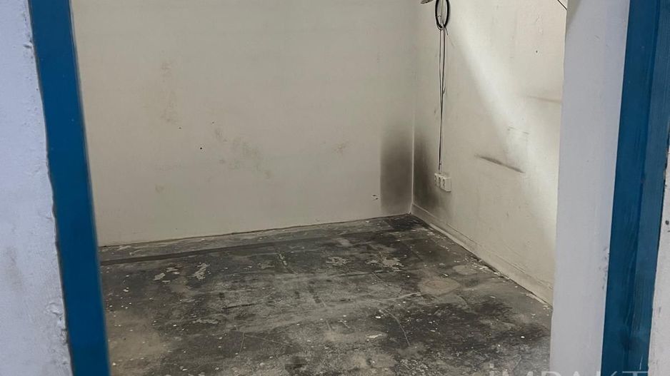 Hala de 250 mp la inchiriat open-space zona Piata 1 Mai - Poză 13