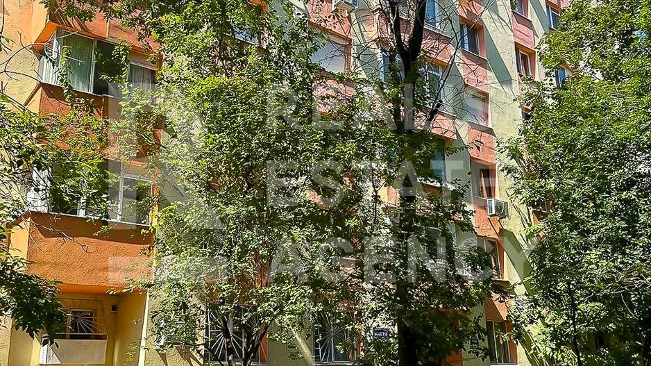 Apartament, 4 Camere, Teiul Doamnei – Facultatea de Construcții - Poză 1