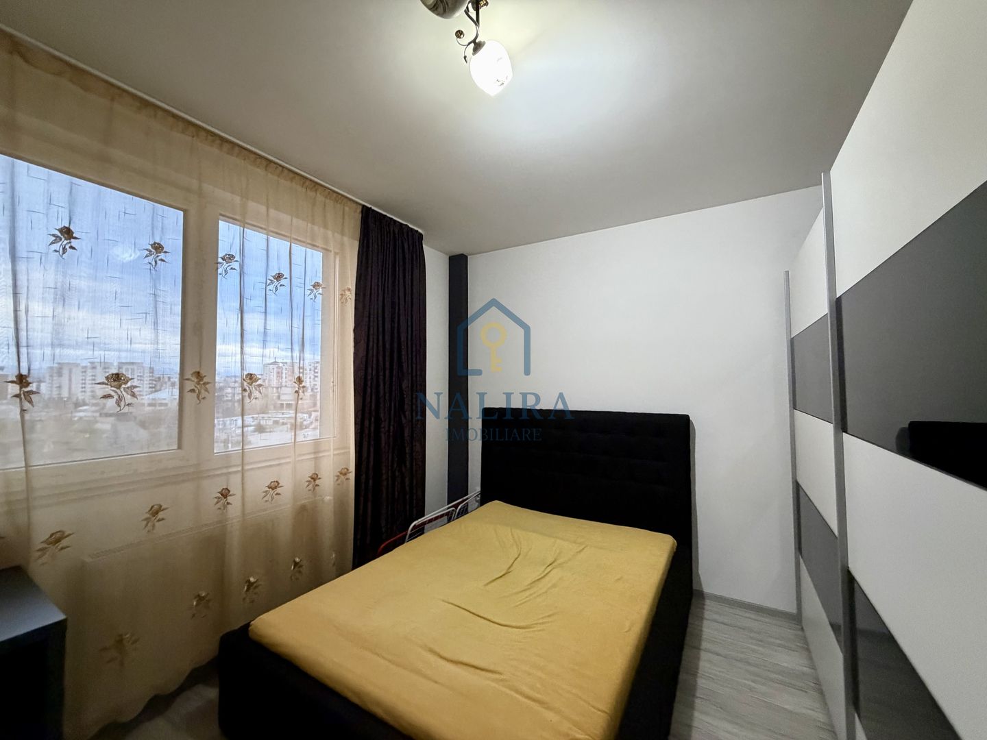 Apartament 3 camere de închiriat - Poză 3