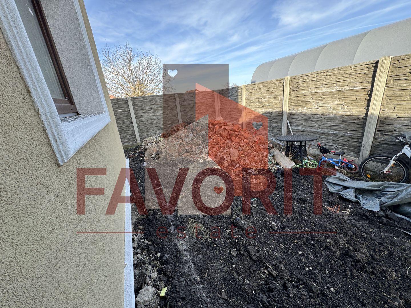 Casa Individuala in Mosnita. La asfalt. Cu Carport - Poză 14