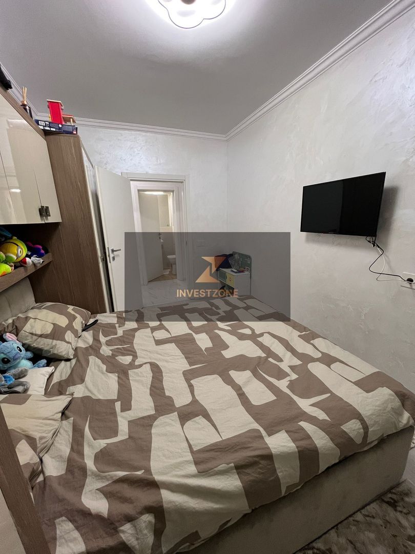 3 camere bloc nou - Prima Universității - Poză 32