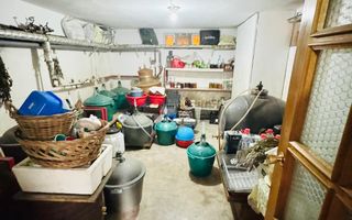 De vânzare – casă situată pe strada Nicolae Iorga - Poză 21