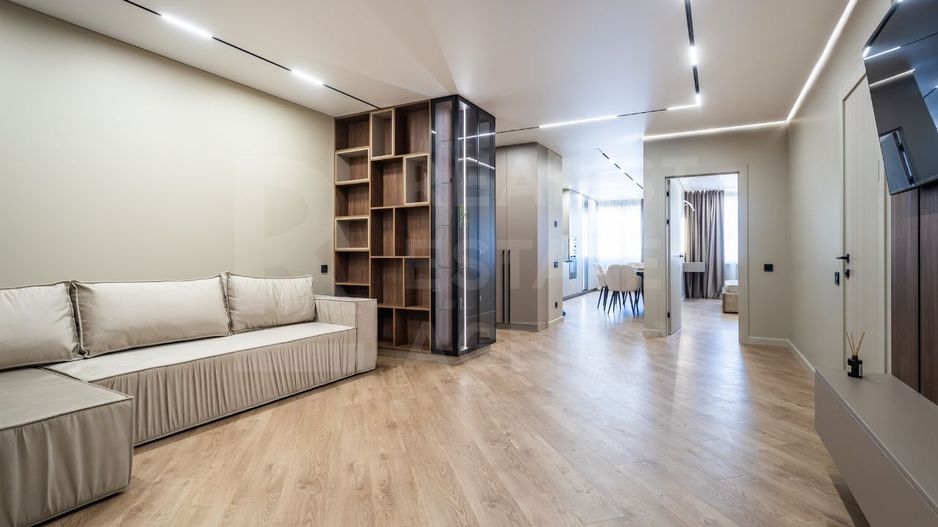 Vânzare, apartament, 3 camere + living, strada Ion Buzdugan, Buiucani - Poză 1