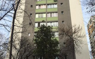 Ap 2 camere  zona parc/metrou Titan - Poză 1