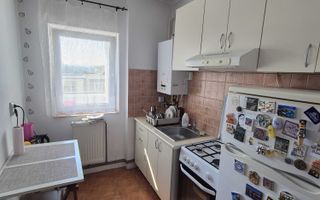 Apartament cu 1 cameră de închiriat în zona Arcu - Gara, la 5 minute de Piața Unirii - Poză 3