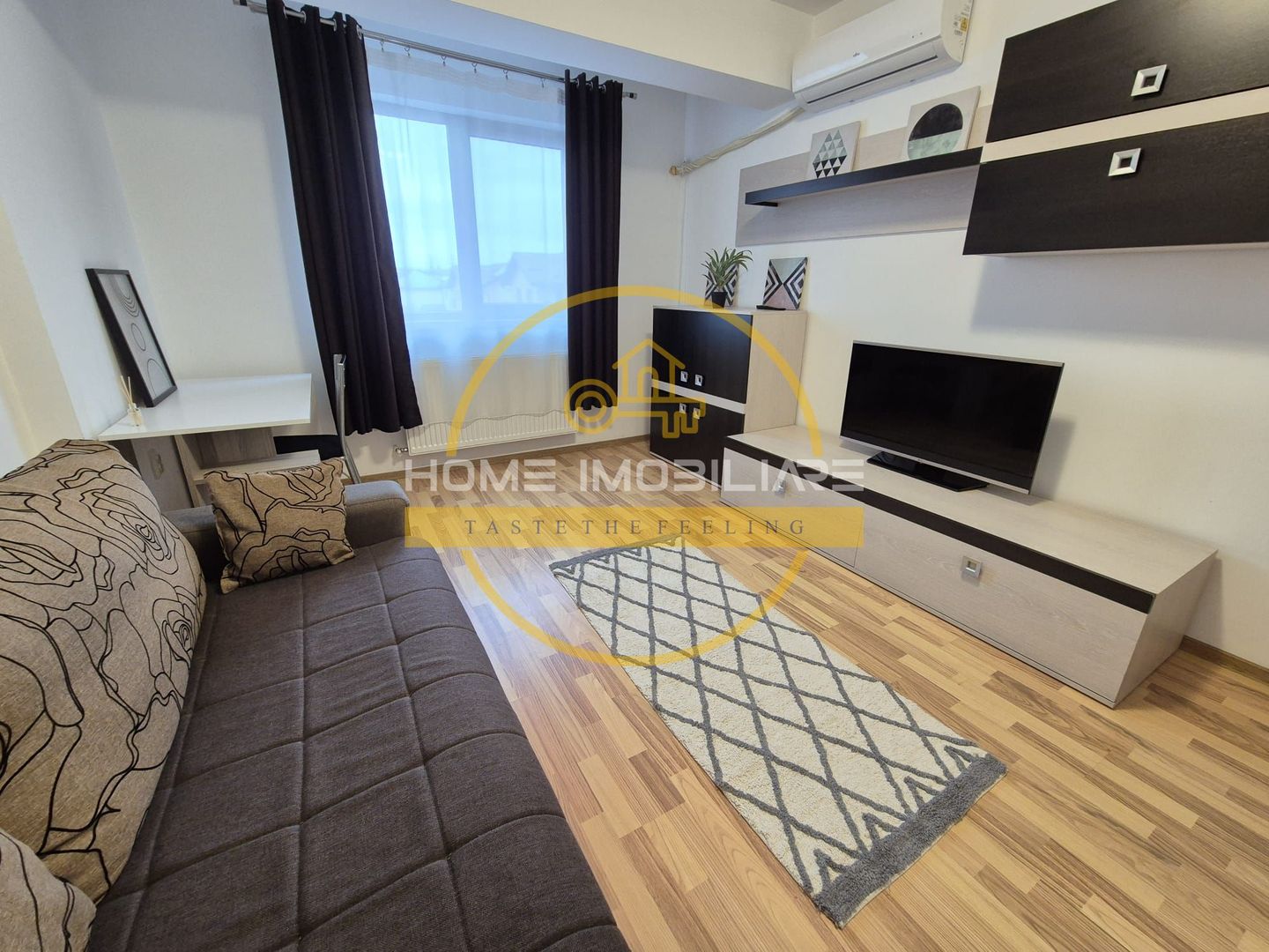 Etaj 1 Apartament 2 Camede Decomandat 58 Mp Bloc Nou Mobilat si Utilat - Poză 2