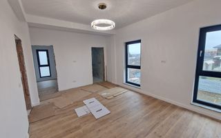 Casă single P+1+Pod în Otopeni - Poză 18