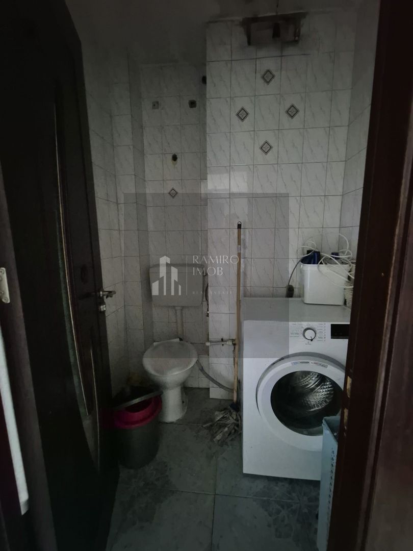 Apartament 104mp-utili 2bai centrala -an 1985 -Bd. Chisinau -Mega Mall - Poză 13