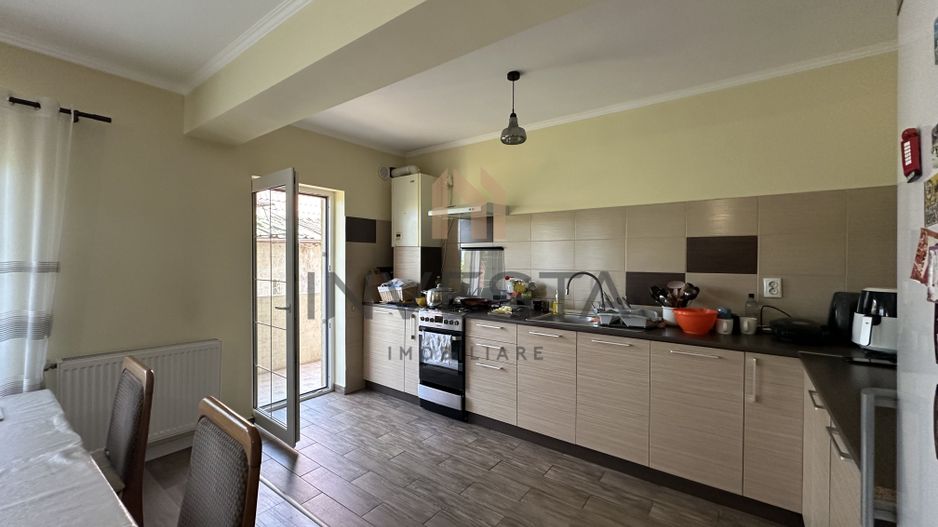 Duplex in cartierul Borhanci/Zona Romul Ladea - Poză 3