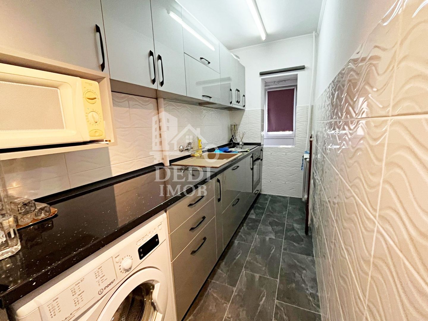 Apartament 1 camere de vânzare in zona Rogerius, Oradea - Poză 6