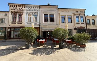 Afacere la cheie-Spatiu-Centrul Vechi-Locatie foarte buna-150mp