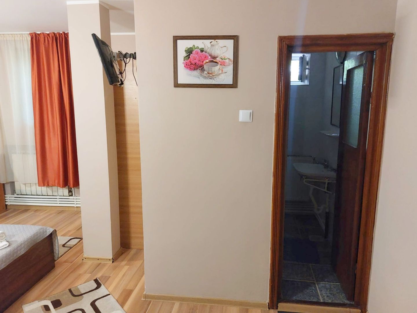 Pensiune de vânzare  – Galați | Bariera Traian | 14 camere - Poză 18
