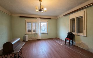 Casa individuala 3 camere | Acces auto | Pivnita I Lupeni - Poză 6