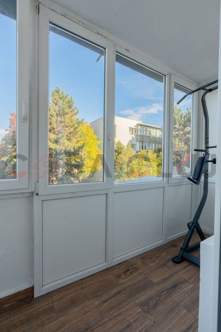 Apartament superb cu 4 camere, la cheie , zona Primaverii - Poză 12