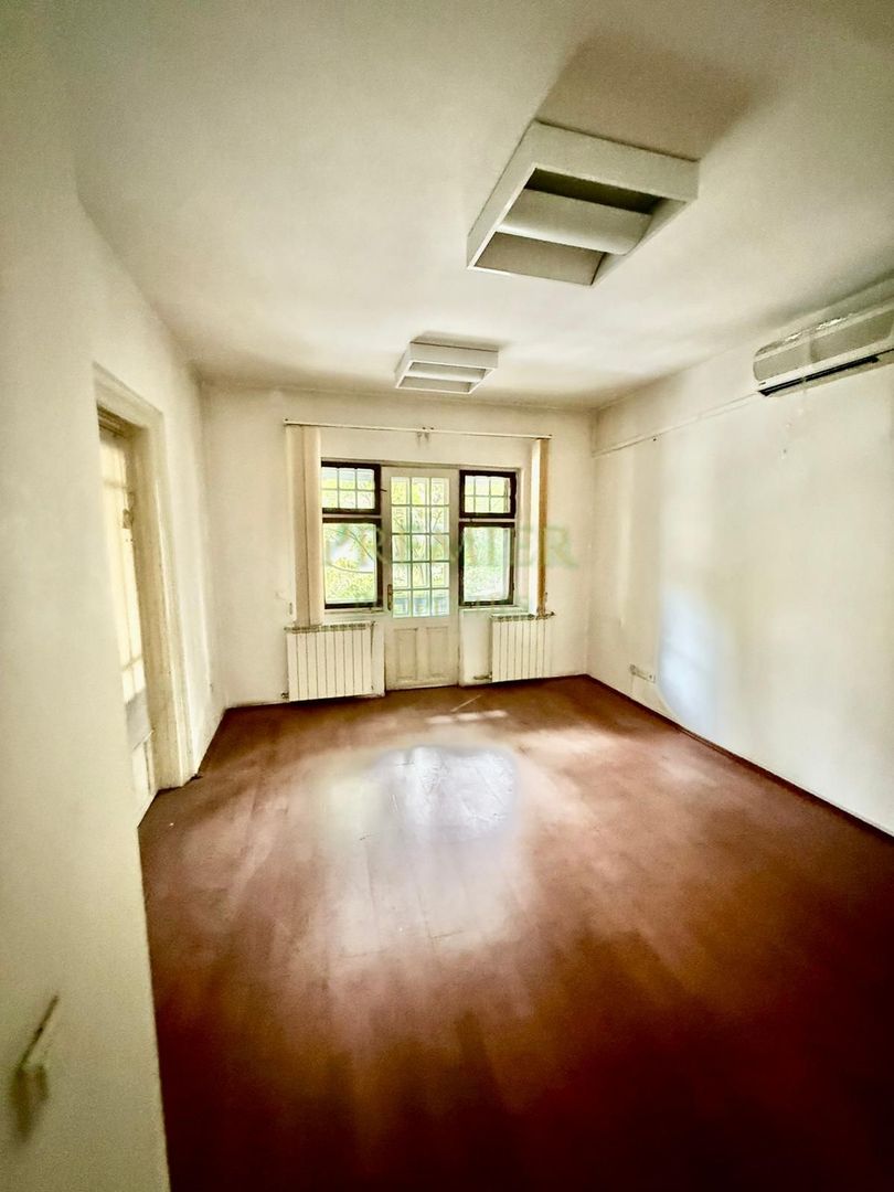 PREMIER PROPERTIES – VILĂ INTERBELICĂ PRETABILĂ PENTRU BIROURI Cotroceni - Poză 2