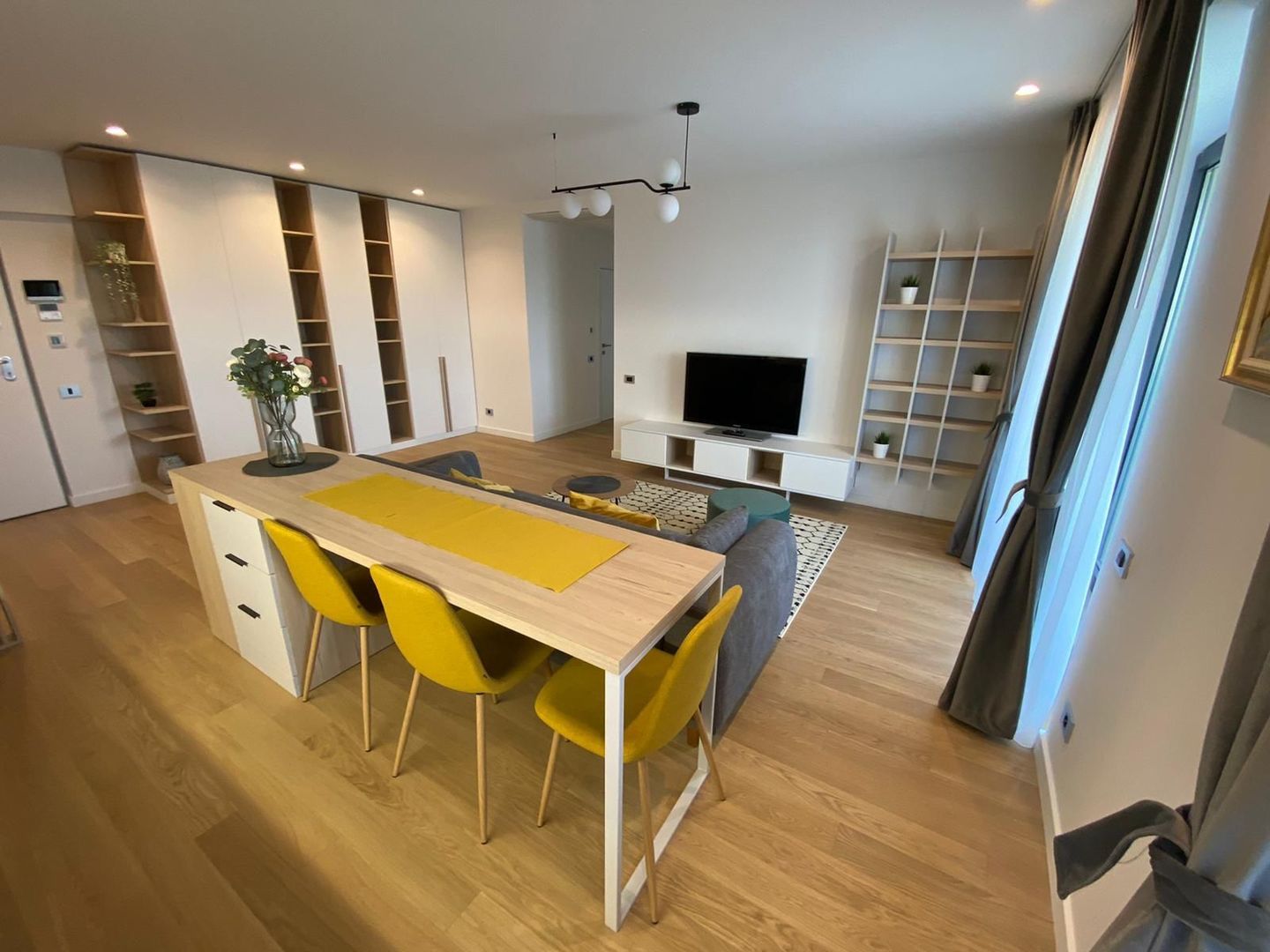 Apartament de inchiriat Aviației | 3 camere - Poză 2