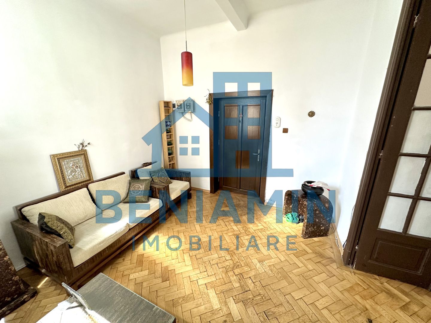 Apartament 107mp-Vizavi de Primarie-Etaj 2-Casa alba-Foarte spatios - Poză 7