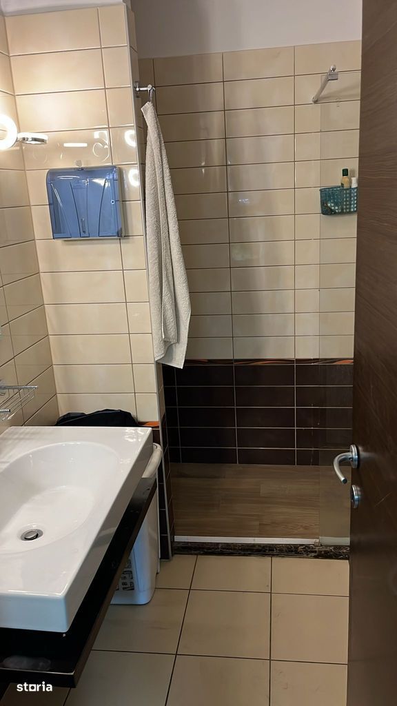 De inchiriat Apartament 3 camere, Delta Vacaresti, sector 3 - Poză 6
