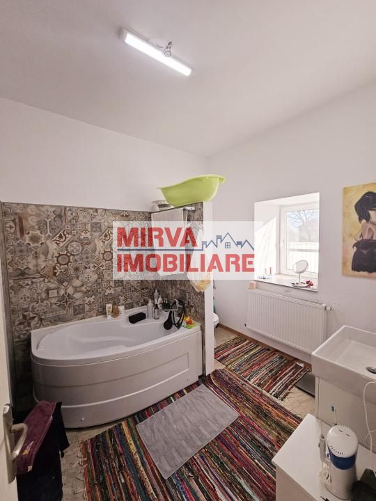 Vanzare hala +  casa  4 camere, in Albesti Paleologu - Poză 92