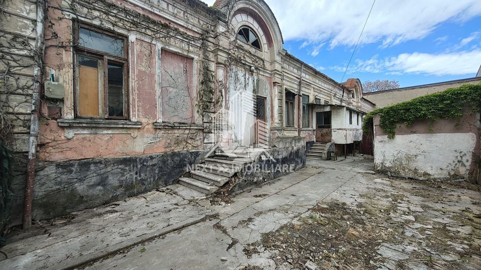 Casa de epoca renovabila in zona ICIL, Constanta - Poză 4