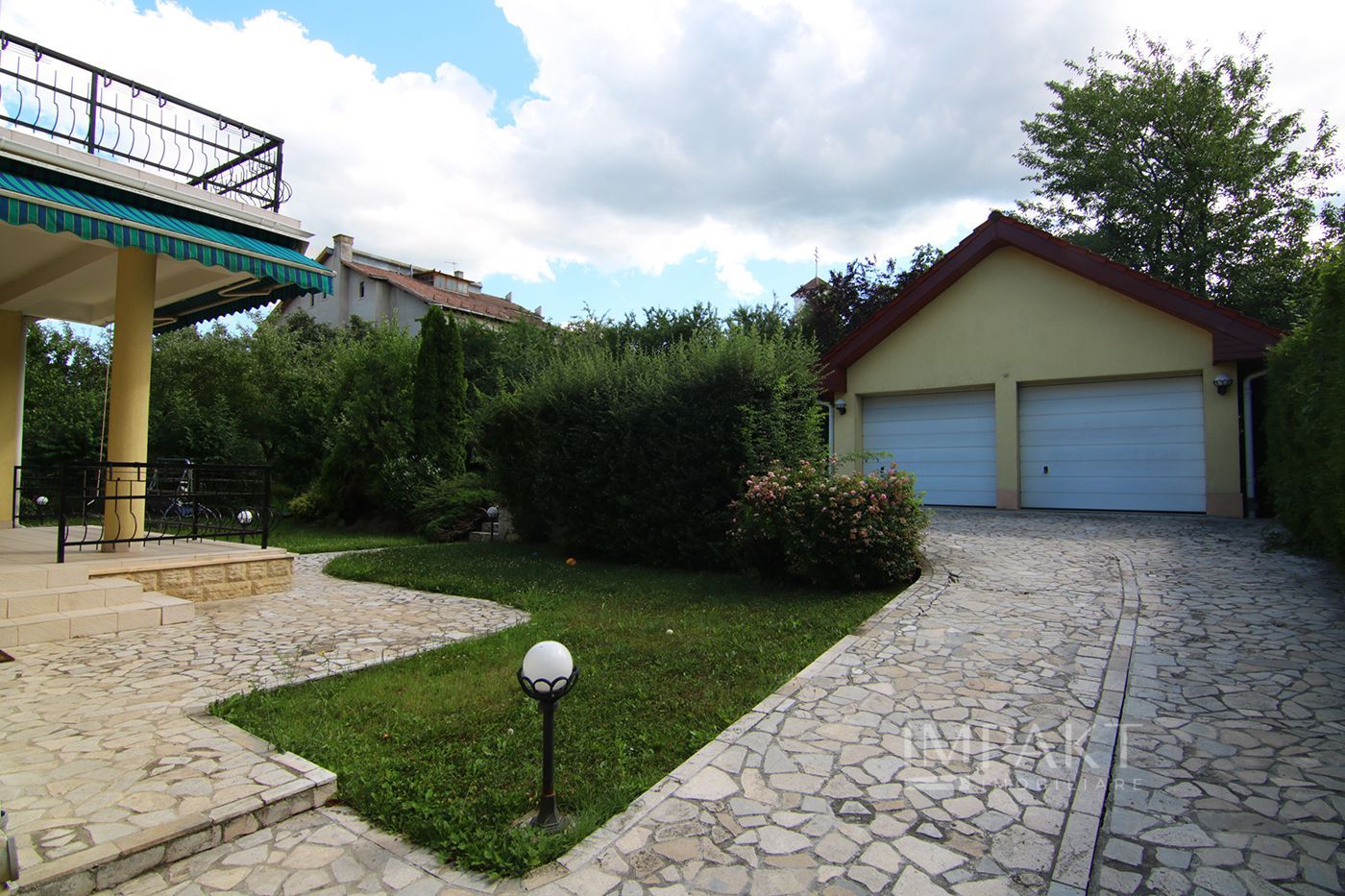 Casa individuala situata la 2 minute de Parcul Engels ! - Poză 43