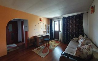Apartament 2 camere, Semidecomandat, Zona Podu Ros, Iași - Poză 1