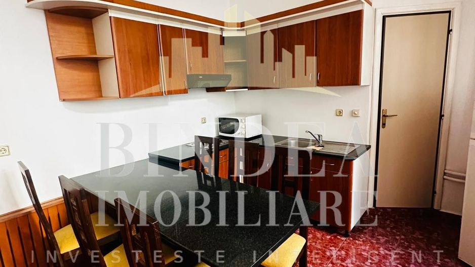 Apartament la casa zona Lipovei - Poză 3