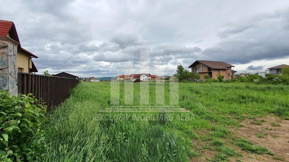 Teren intravilan de vanzare, Alba-Micesti - Poză 1