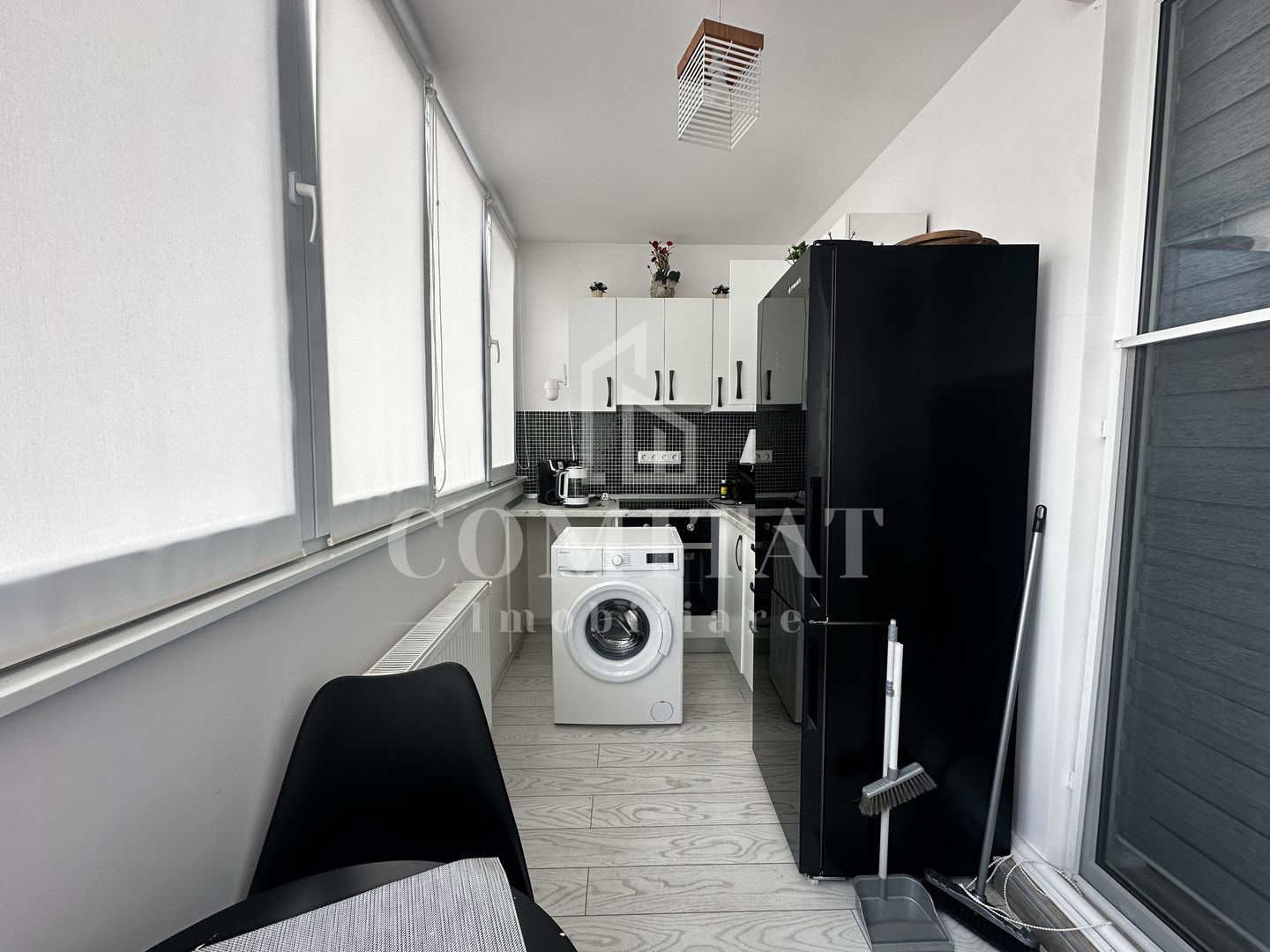 Apartament la etaj intermediar | Parcare | Zona Str Sportului - Poză 10