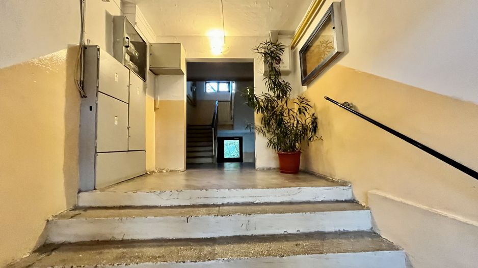 Apartament 3 camere, 2 bai, etajul 1,  in  zona Aradului - Piața Verde - Poză 19