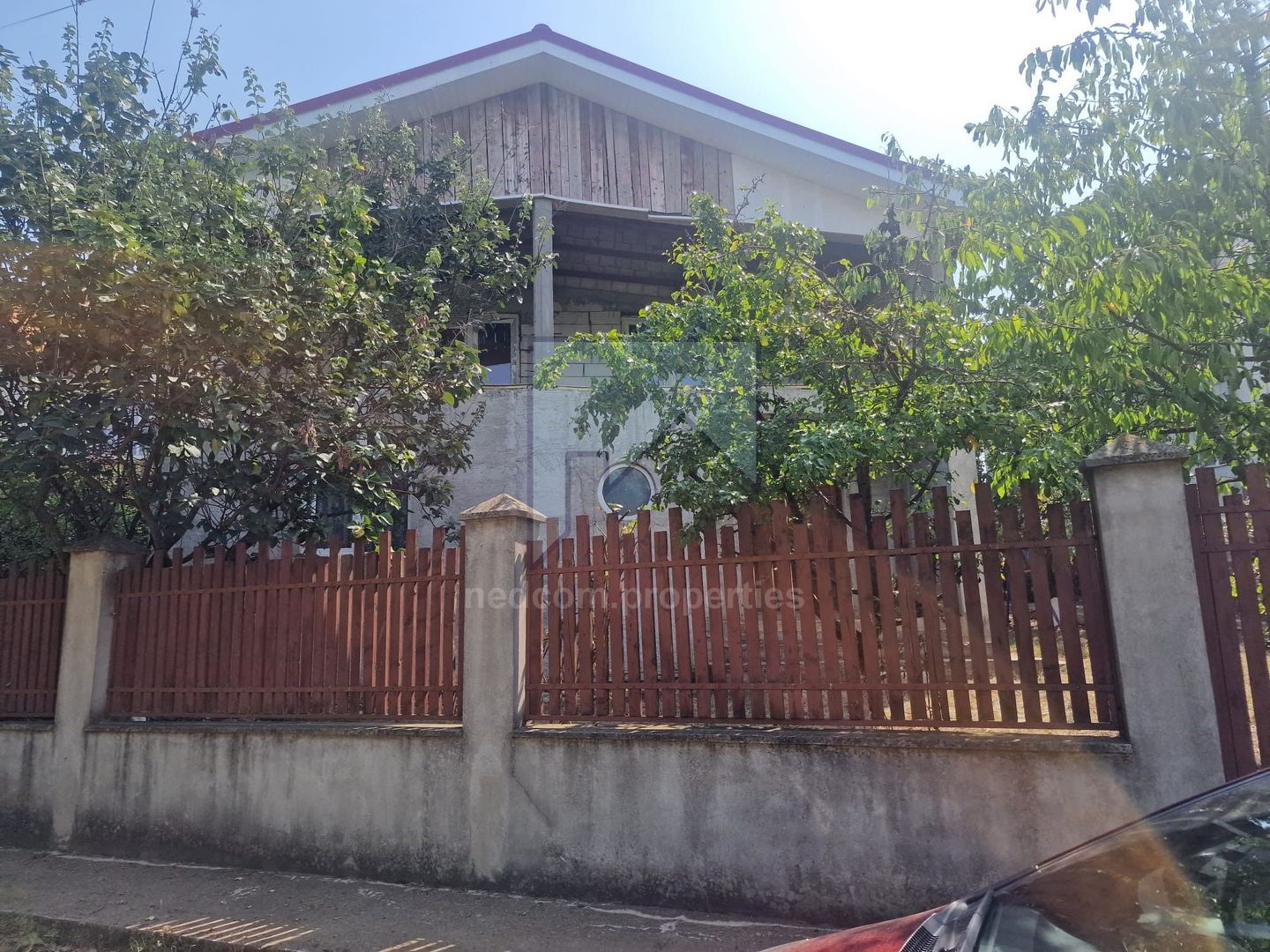 Vanzare Vila S+P+1E+Pod - Adunatii Copaceni - Poză 1