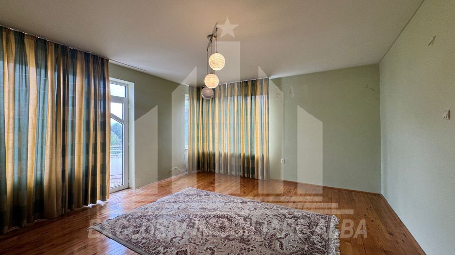 Casa individuala | Pensiune | 380 mp | 1377 mp teren | Cetate - Poză 11