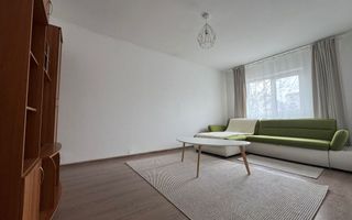 Apartament 3 camere, Nicolina, etaj 1, renovat recent - Poză 2