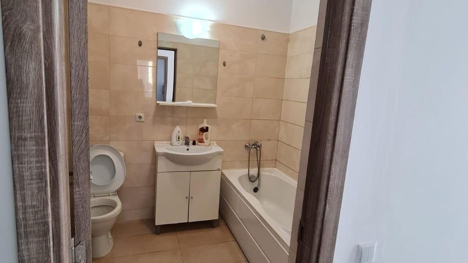 Apartament de inchiriat cu 3 camere si garaj strada Oasului 90 - Poză 6