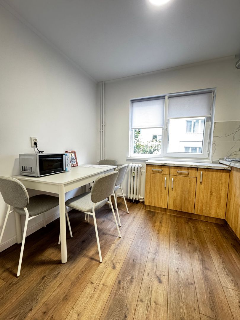 APARTAMENT DE ÎNCHIRIAT – 3 CAMERE | CANTEMIR – ZONA SALCA, ORADEA - Poză 13